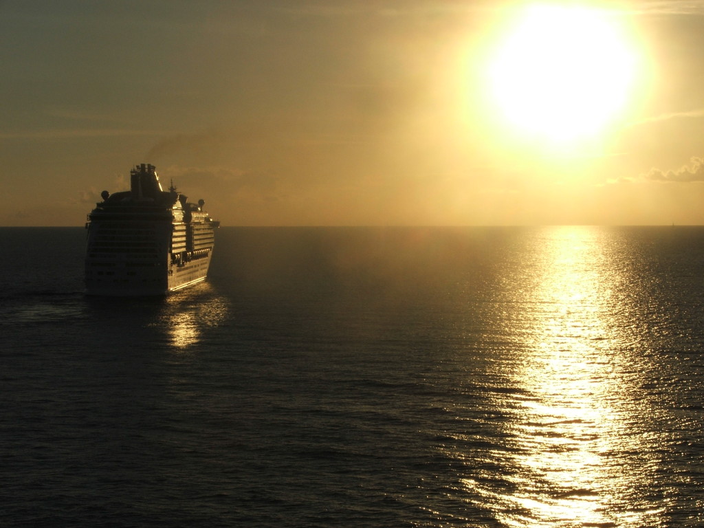 Kreuzfahrten karibik sonnenuntergang