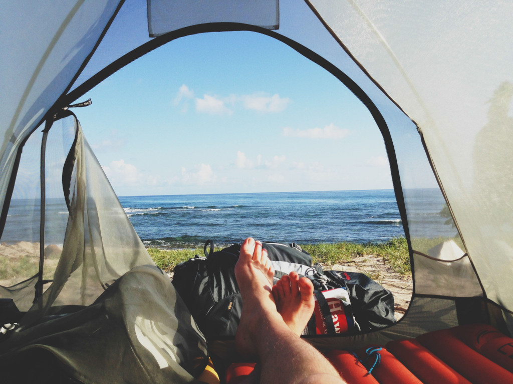 Camping am Strand in der Karibik 